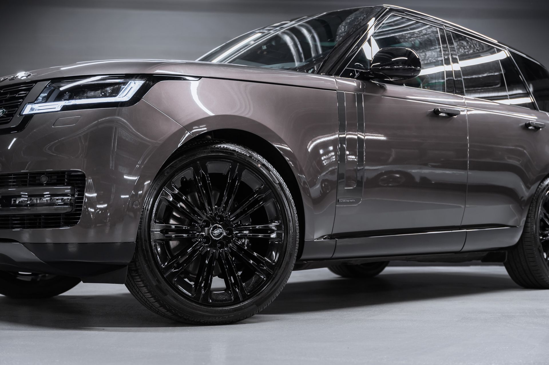 Land Rover Range Rover Autobiography D350 в Crystal Car под заказ