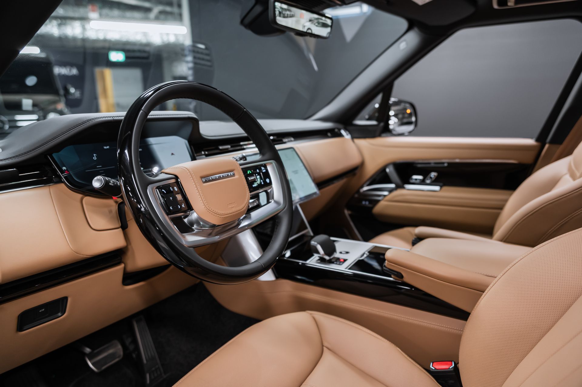 Land Rover Range Rover Autobiography D350 в Crystal Car под заказ