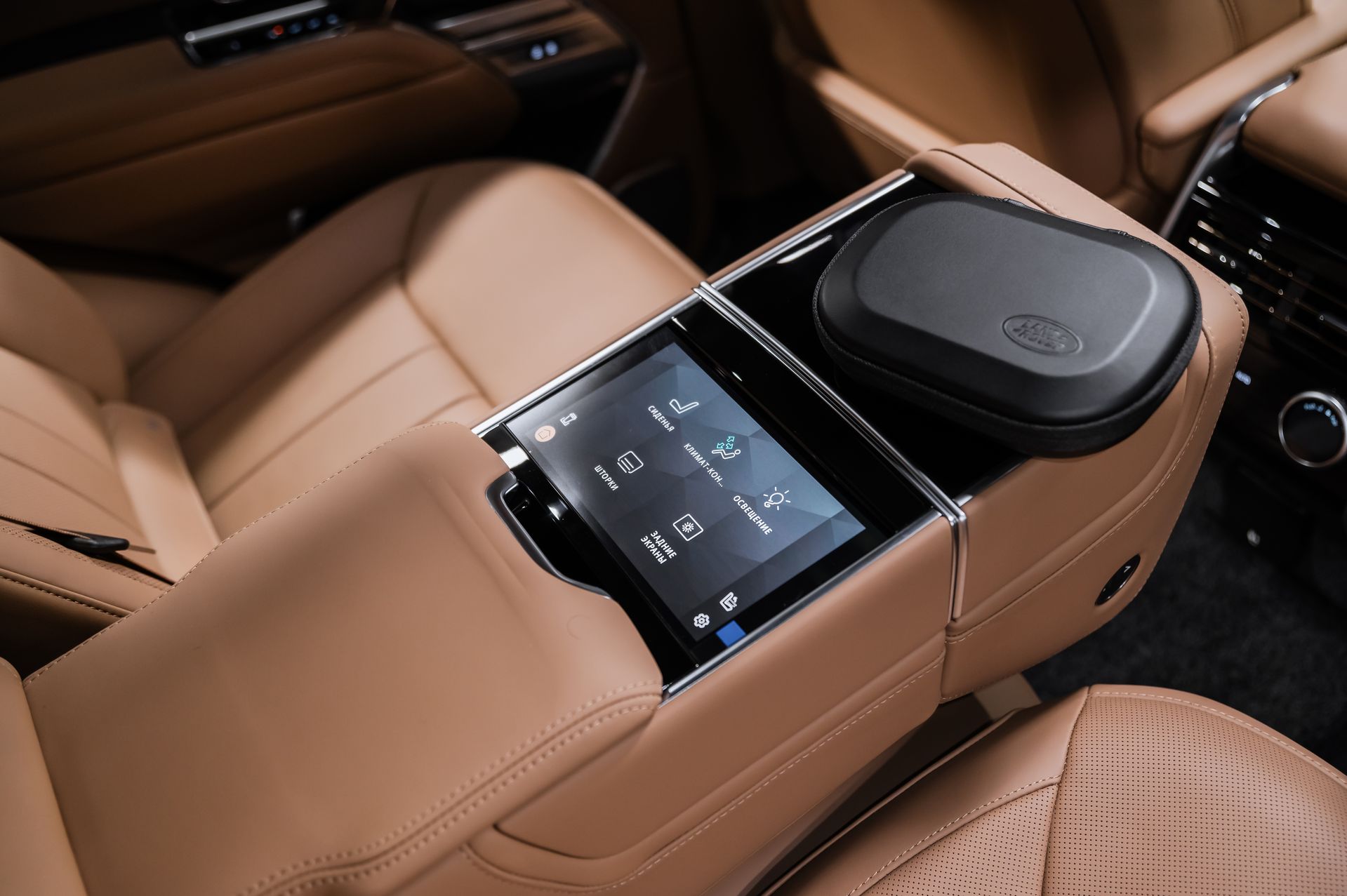 Land Rover Range Rover Autobiography D350 в Crystal Car под заказ