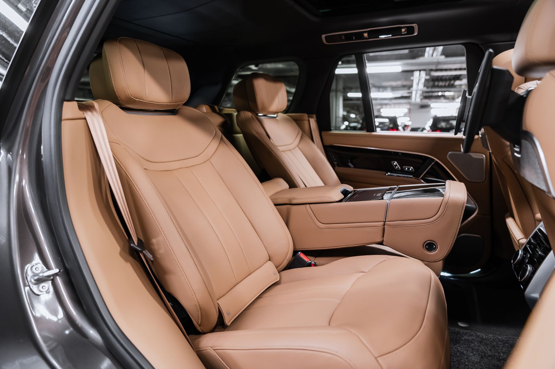 Land Rover Range Rover Autobiography D350 в Crystal Car под заказ