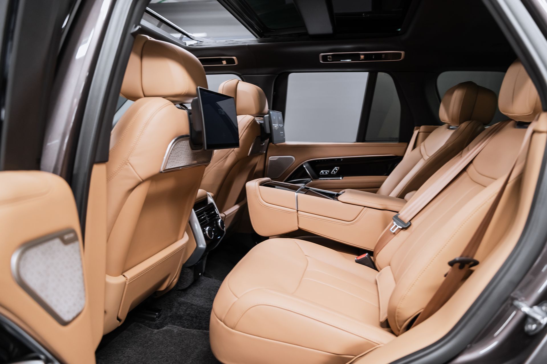 Land Rover Range Rover Autobiography D350 в Crystal Car под заказ