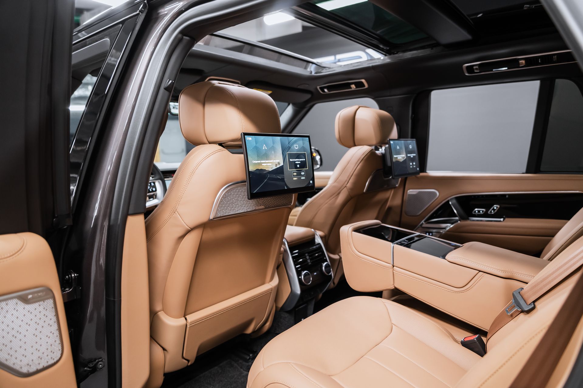 Land Rover Range Rover Autobiography D350 в Crystal Car под заказ