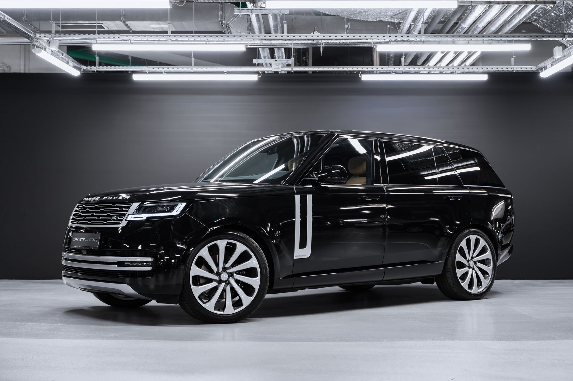 Семиместный Land Rover Range Rover Autobiography D350 Long в Crystal Car под заказ