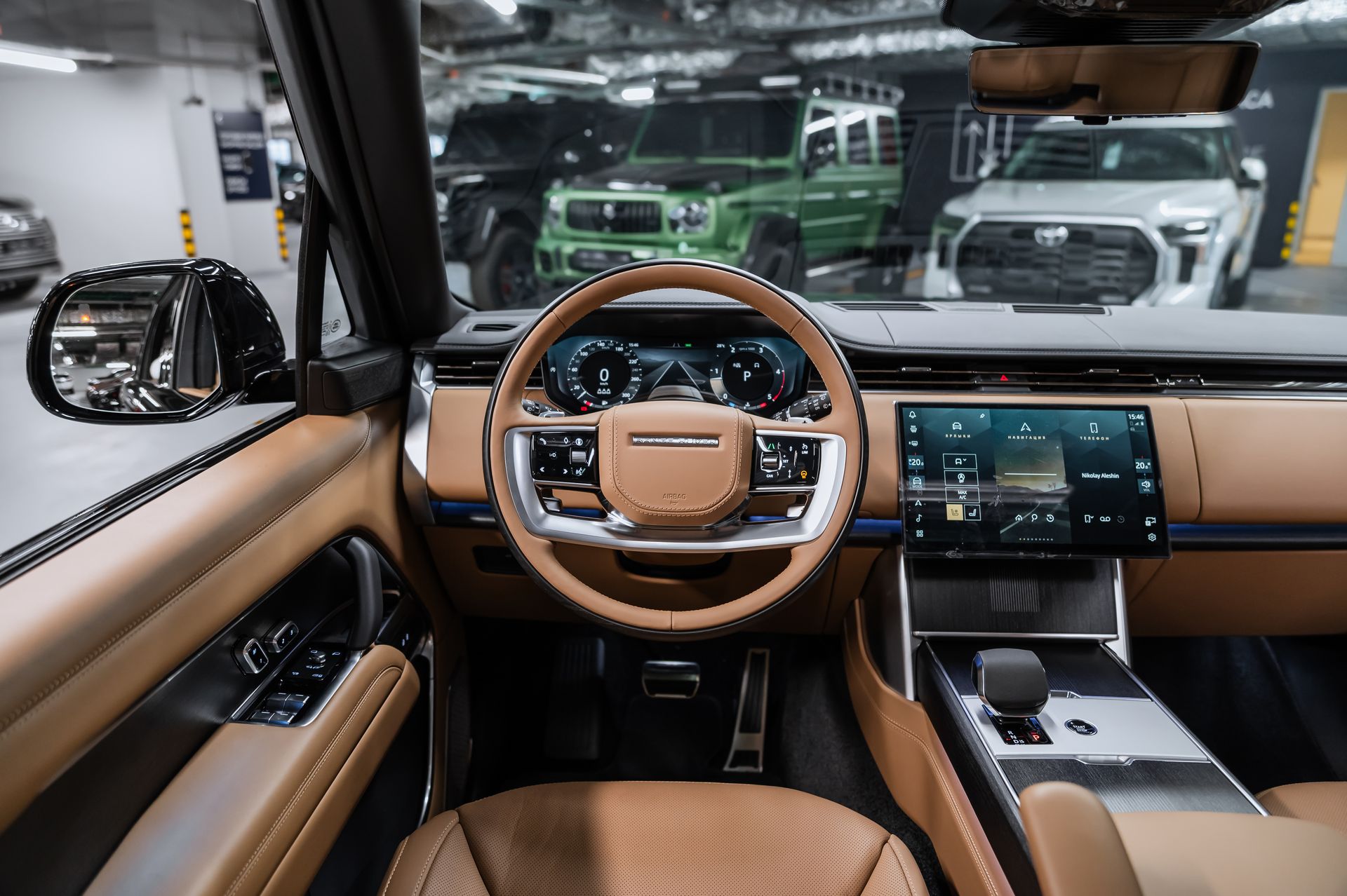 Семиместный Land Rover Range Rover Autobiography D350 Long в Crystal Car под заказ