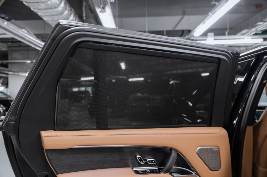 Семиместный Land Rover Range Rover Autobiography D350 Long в Crystal Car под заказ