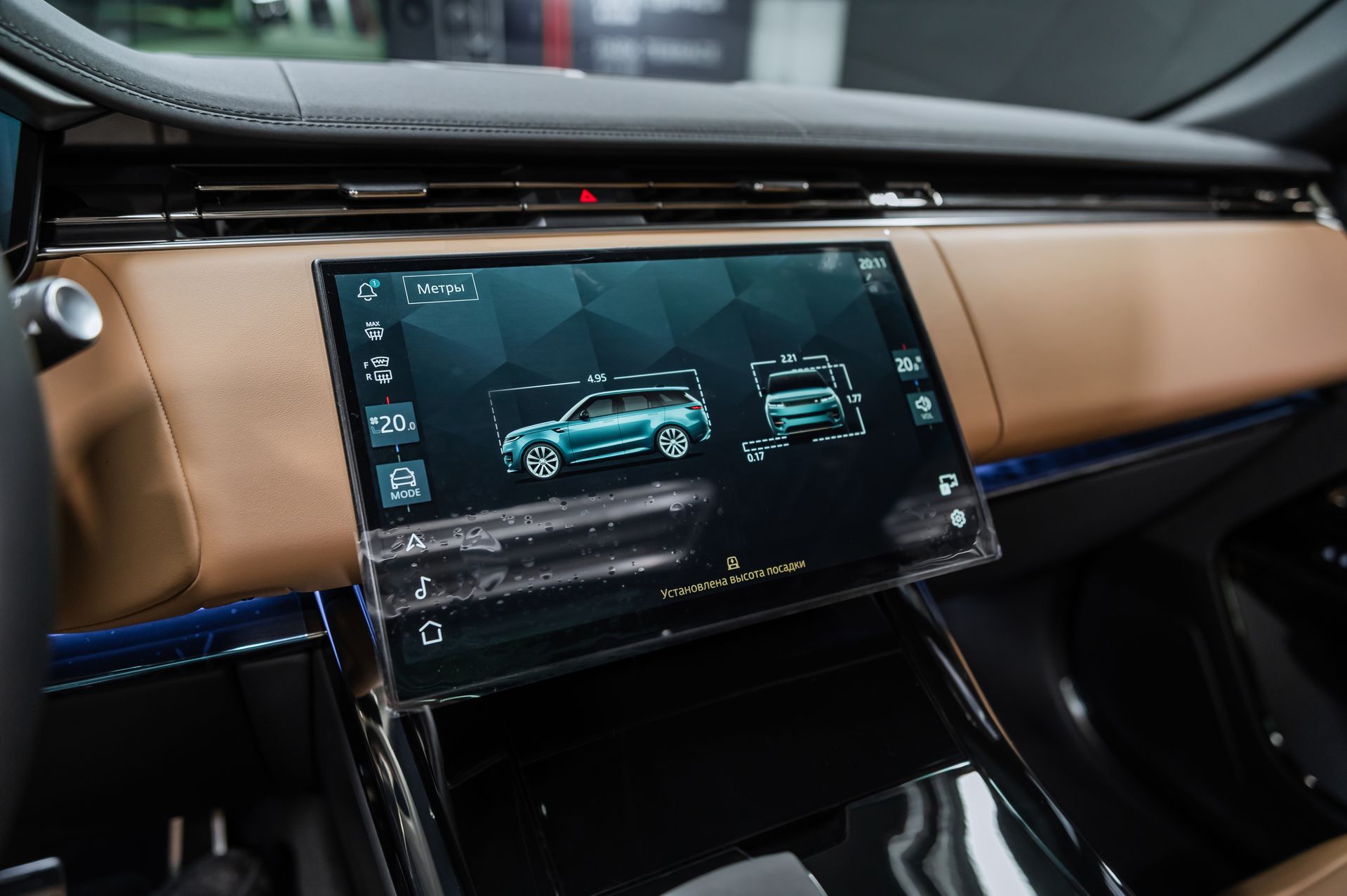 Белый Land Rover Range Rover Sport Autobiography в Crystal Car под заказ