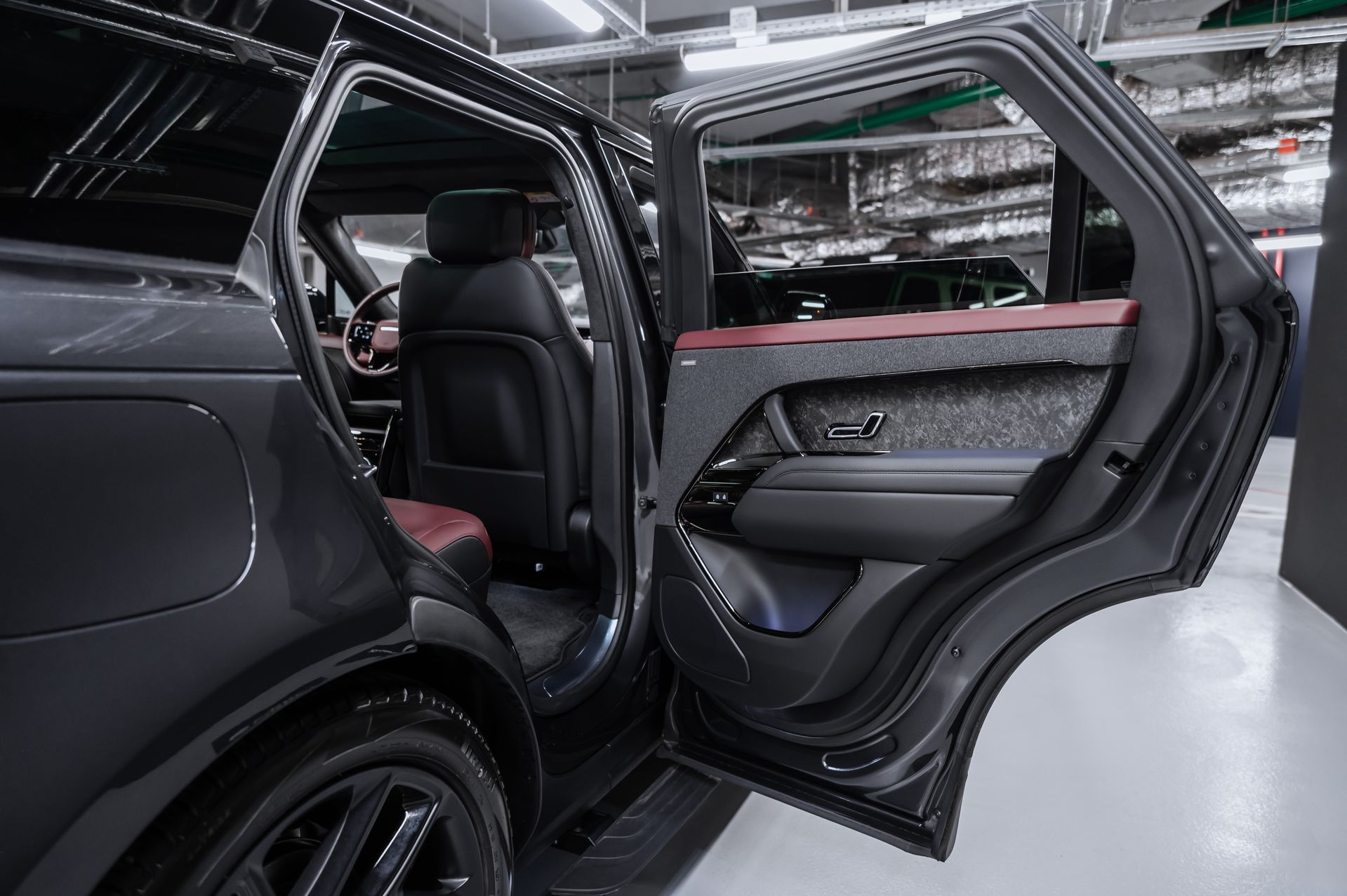 СерыйLand Rover Range Rover Sport Autobiography в Crystal Car под заказ