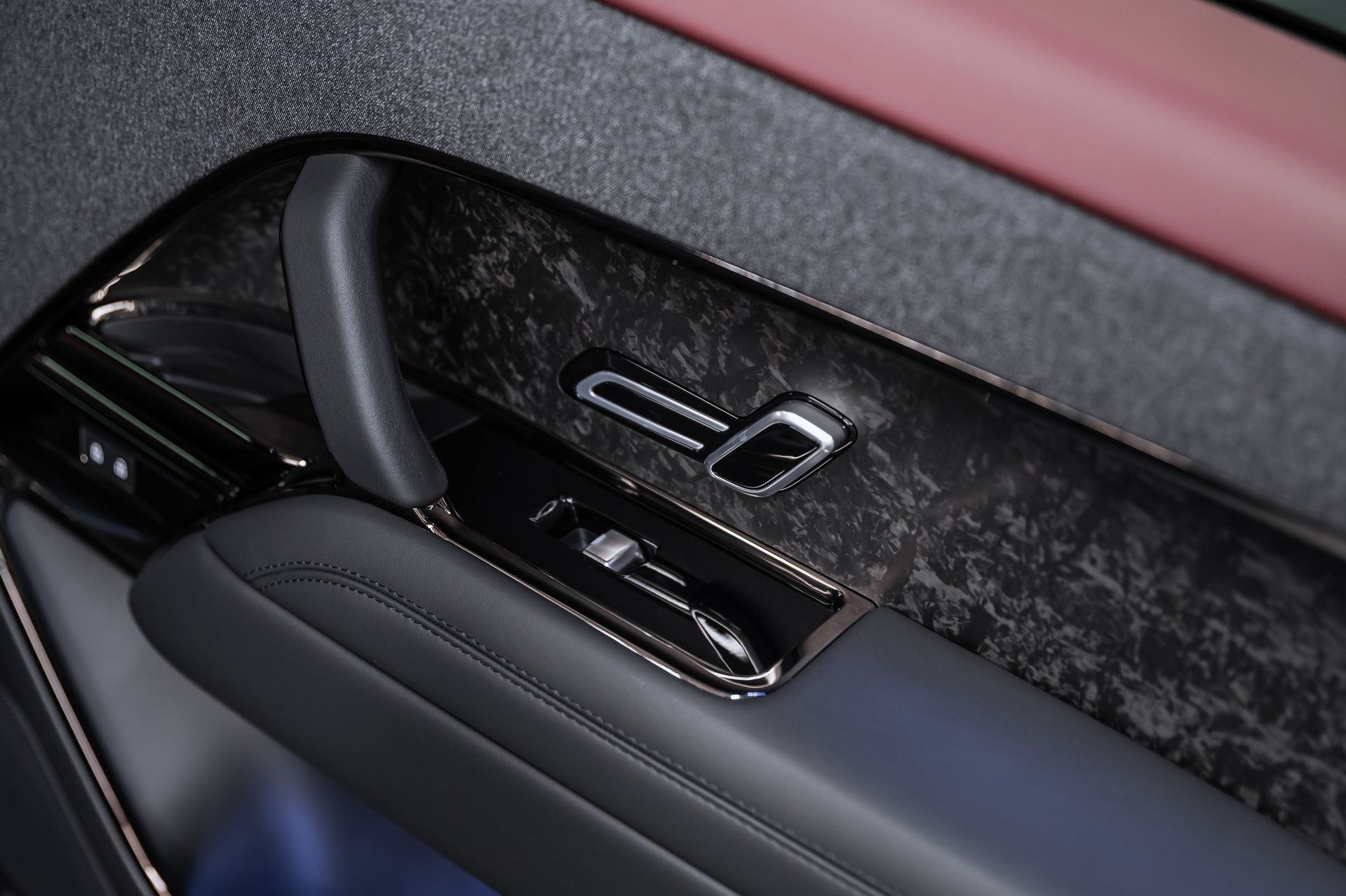 СерыйLand Rover Range Rover Sport Autobiography в Crystal Car под заказ