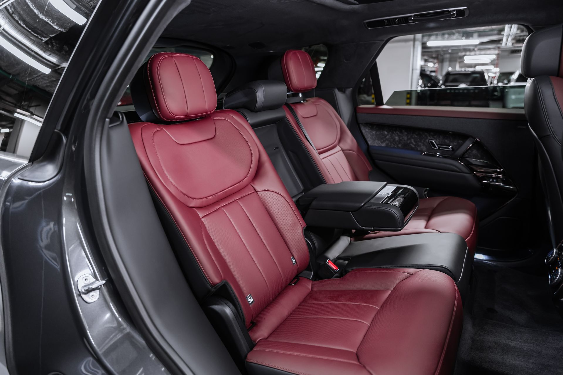 СерыйLand Rover Range Rover Sport Autobiography в Crystal Car под заказ