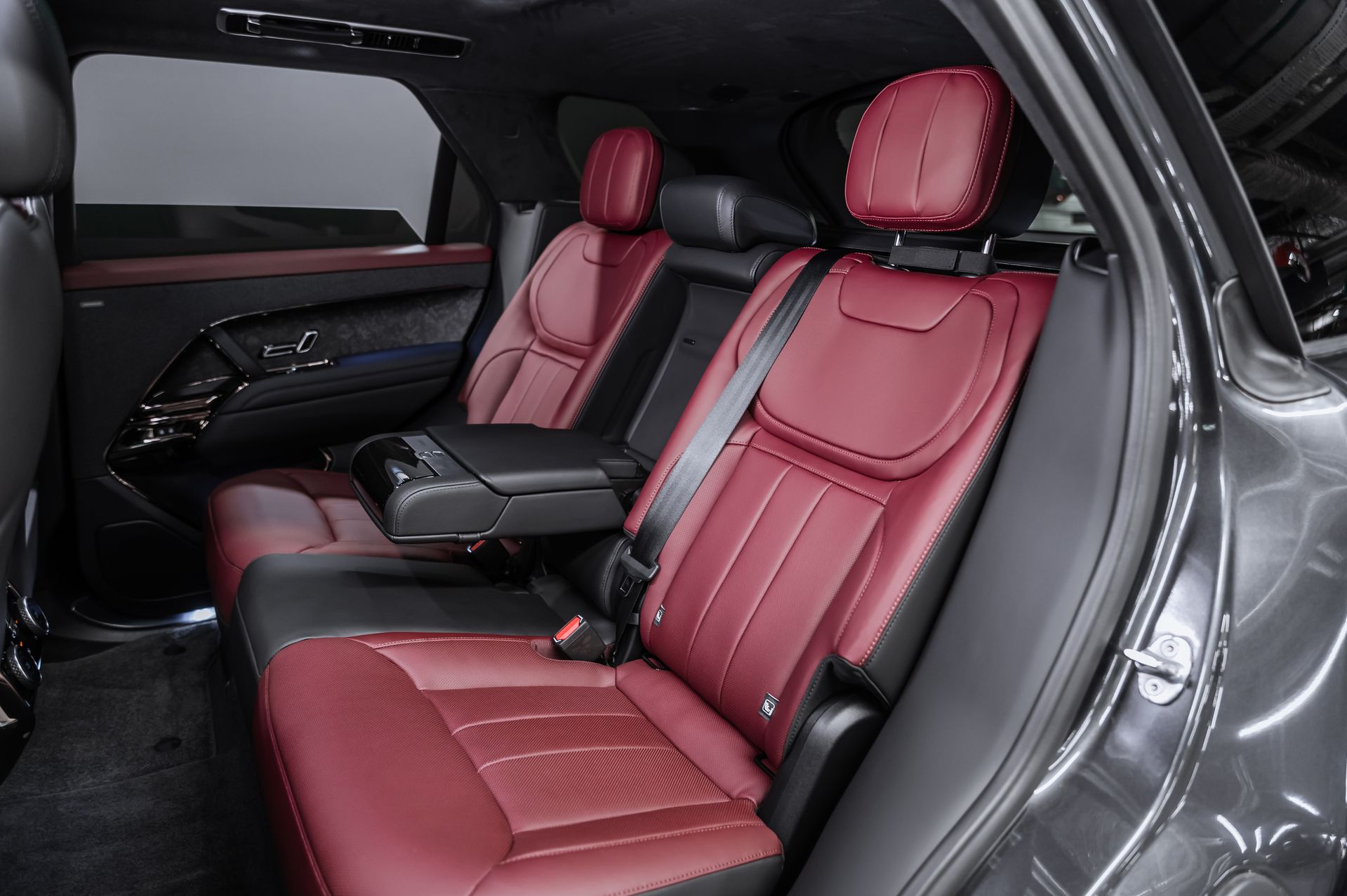 СерыйLand Rover Range Rover Sport Autobiography в Crystal Car под заказ