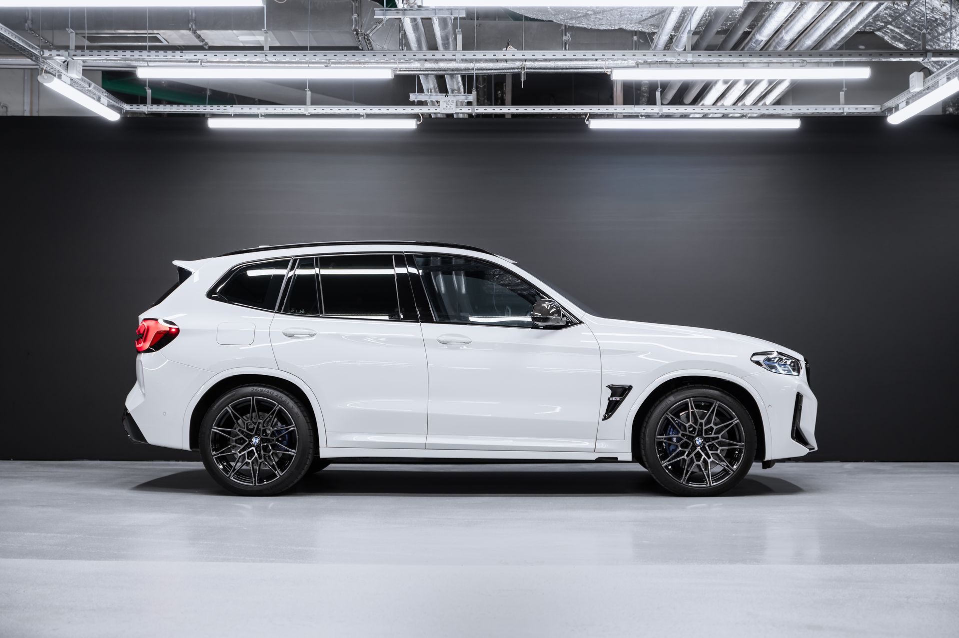 BMW X3 M бензин белый в Crystal Car под заказ