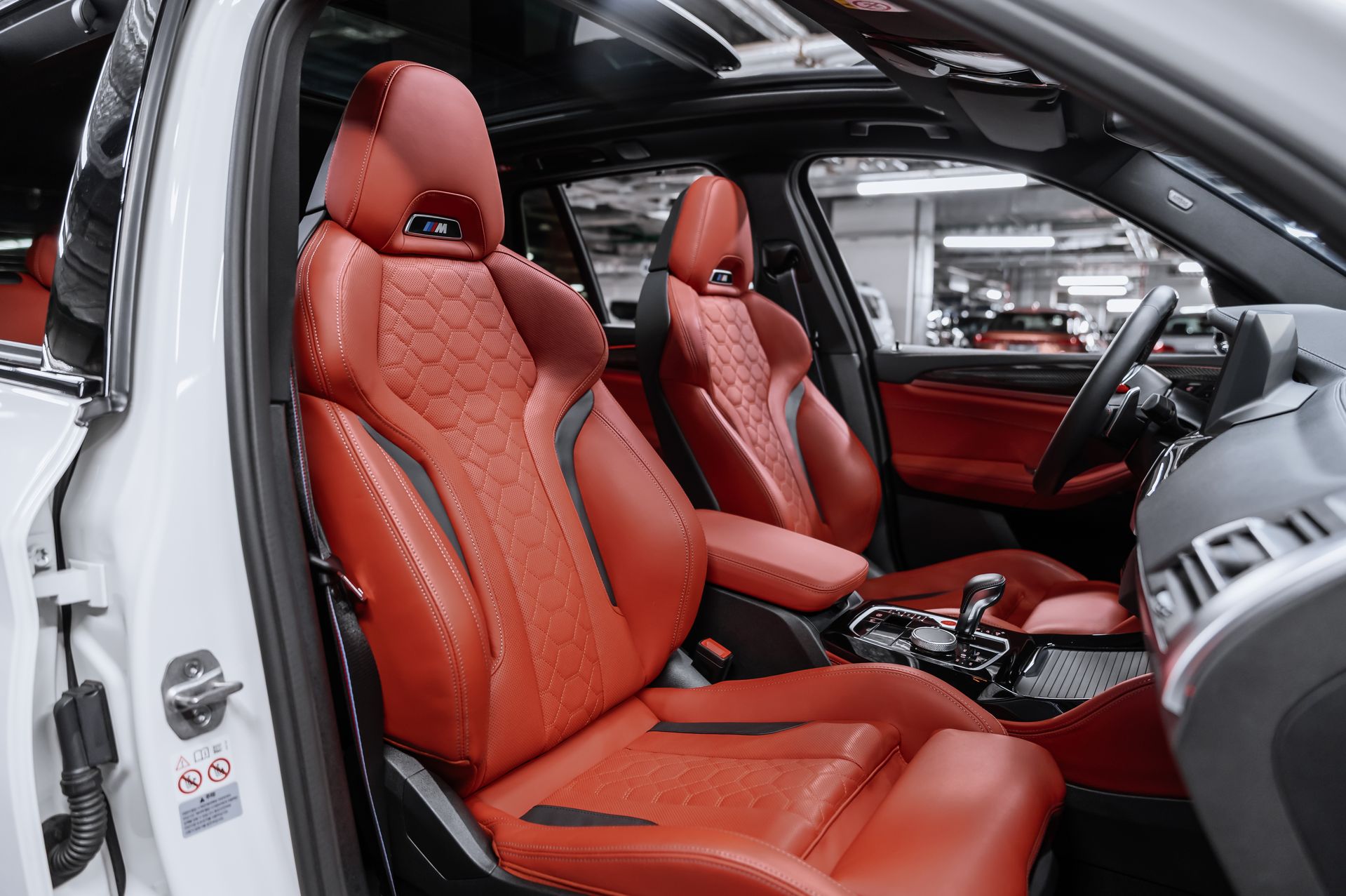 BMW X3 M бензин белый в Crystal Car под заказ