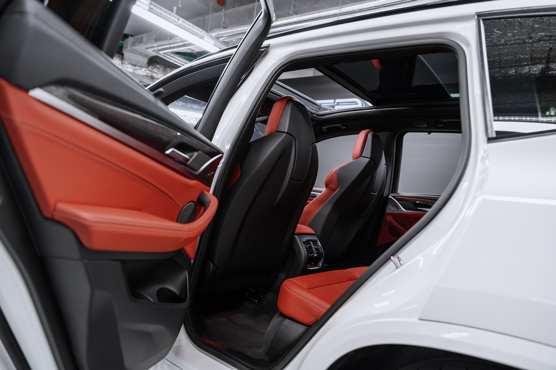 BMW X3 M бензин белый в Crystal Car под заказ