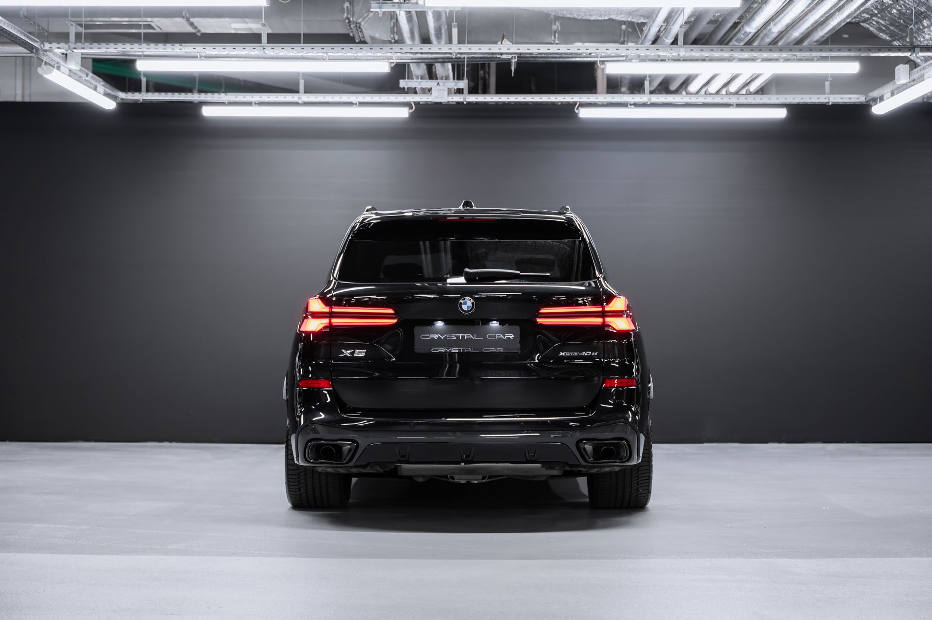 BMW X5 xDrive40d M Sport Pro черный в Crystal Car под заказ
