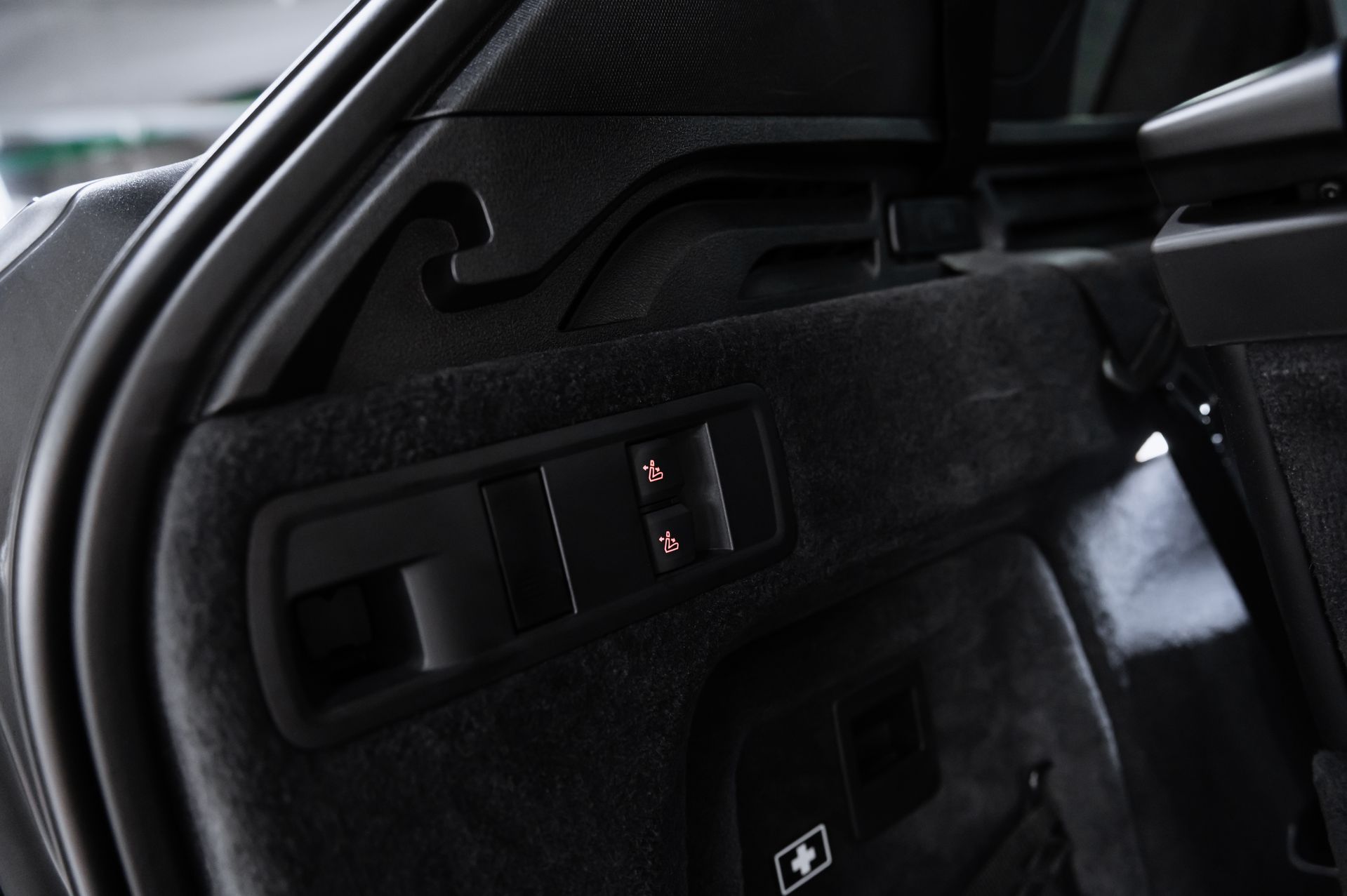 BMW X5 xDrive40d M Sport Pro черный в Crystal Car под заказ