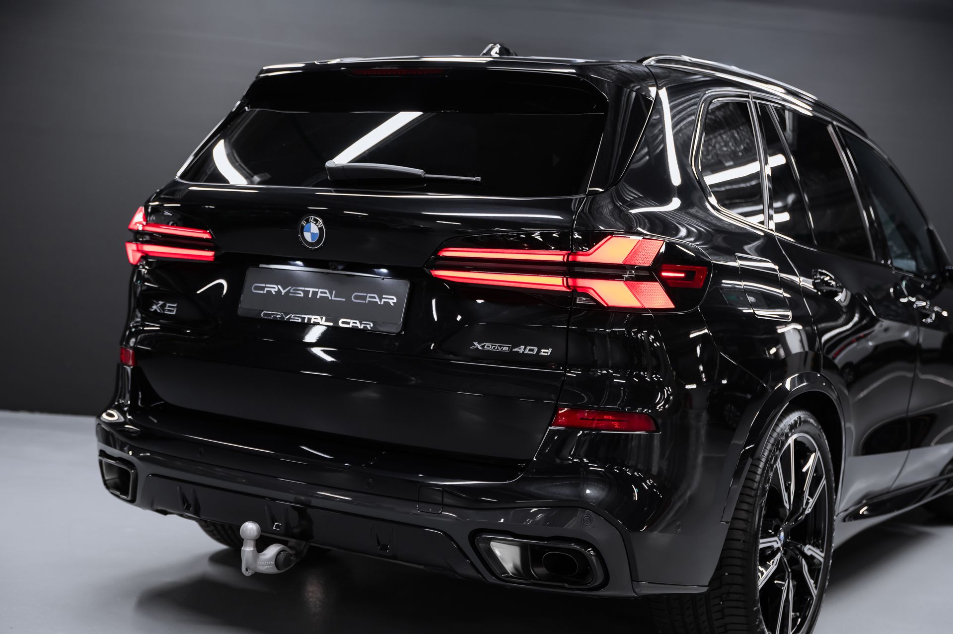 BMW X5 xDrive40d M Sport Pro черный в Crystal Car под заказ