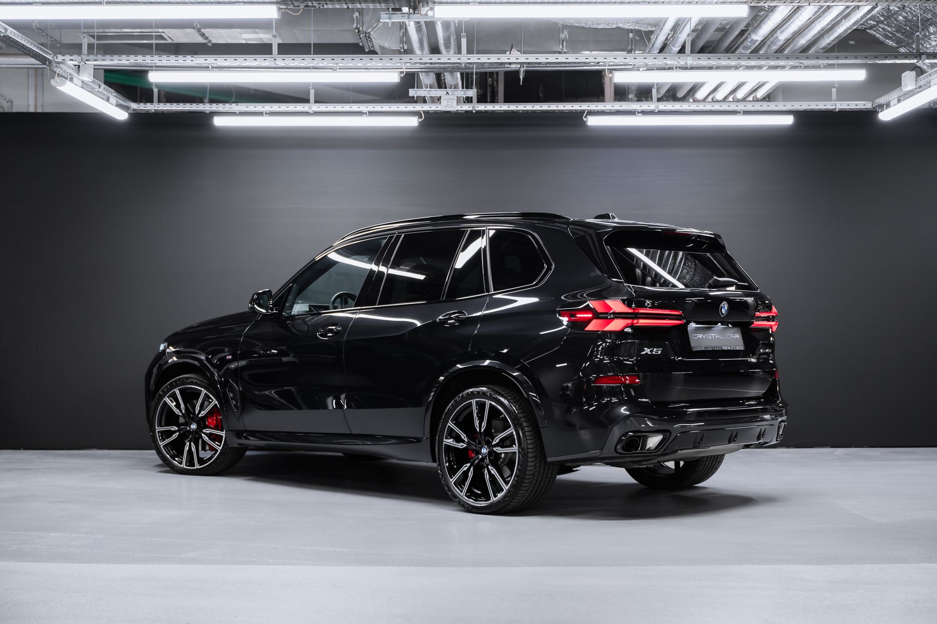 BMW X5 xDrive40d M Sport Pro черный в Crystal Car под заказ