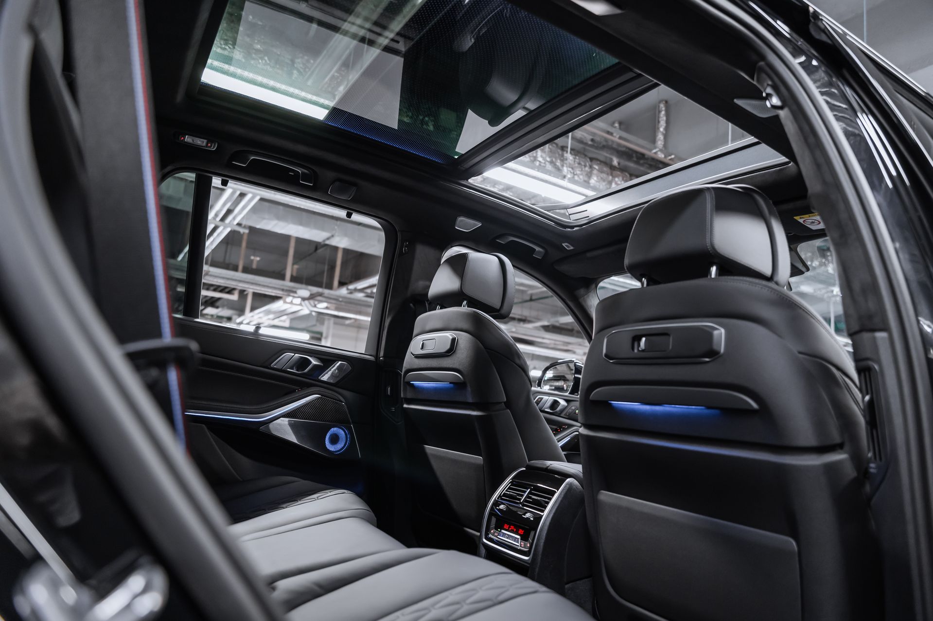 BMW X5 xDrive40d M Sport Pro черный в Crystal Car под заказ